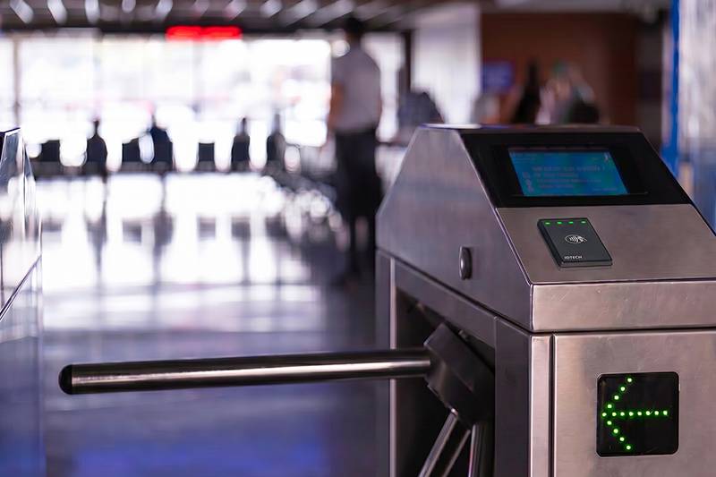 Kiosk V contactless card reader